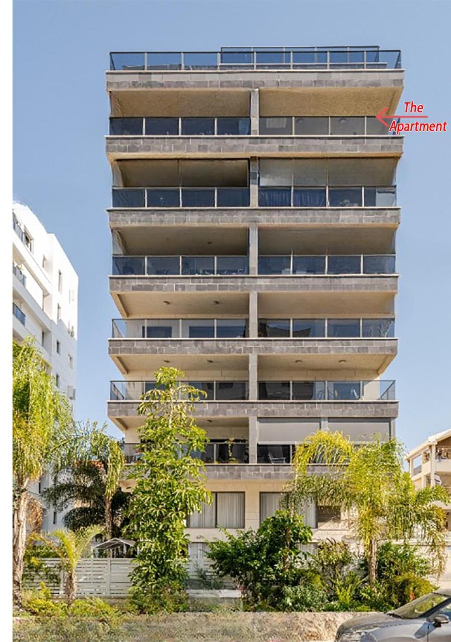 Balfour Sea View City Center Naharija Kültér fotó